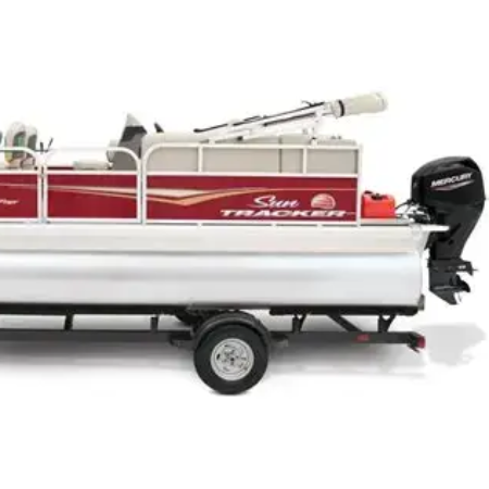 Pontoon boats